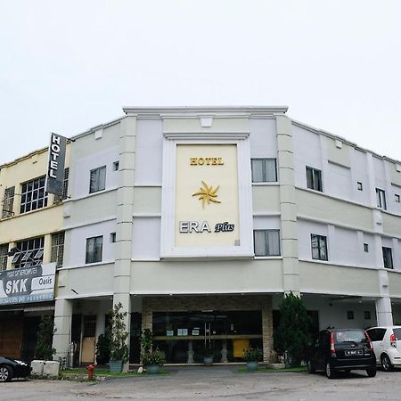 Era Plus Hotel Seri Kembangan Kültér fotó
